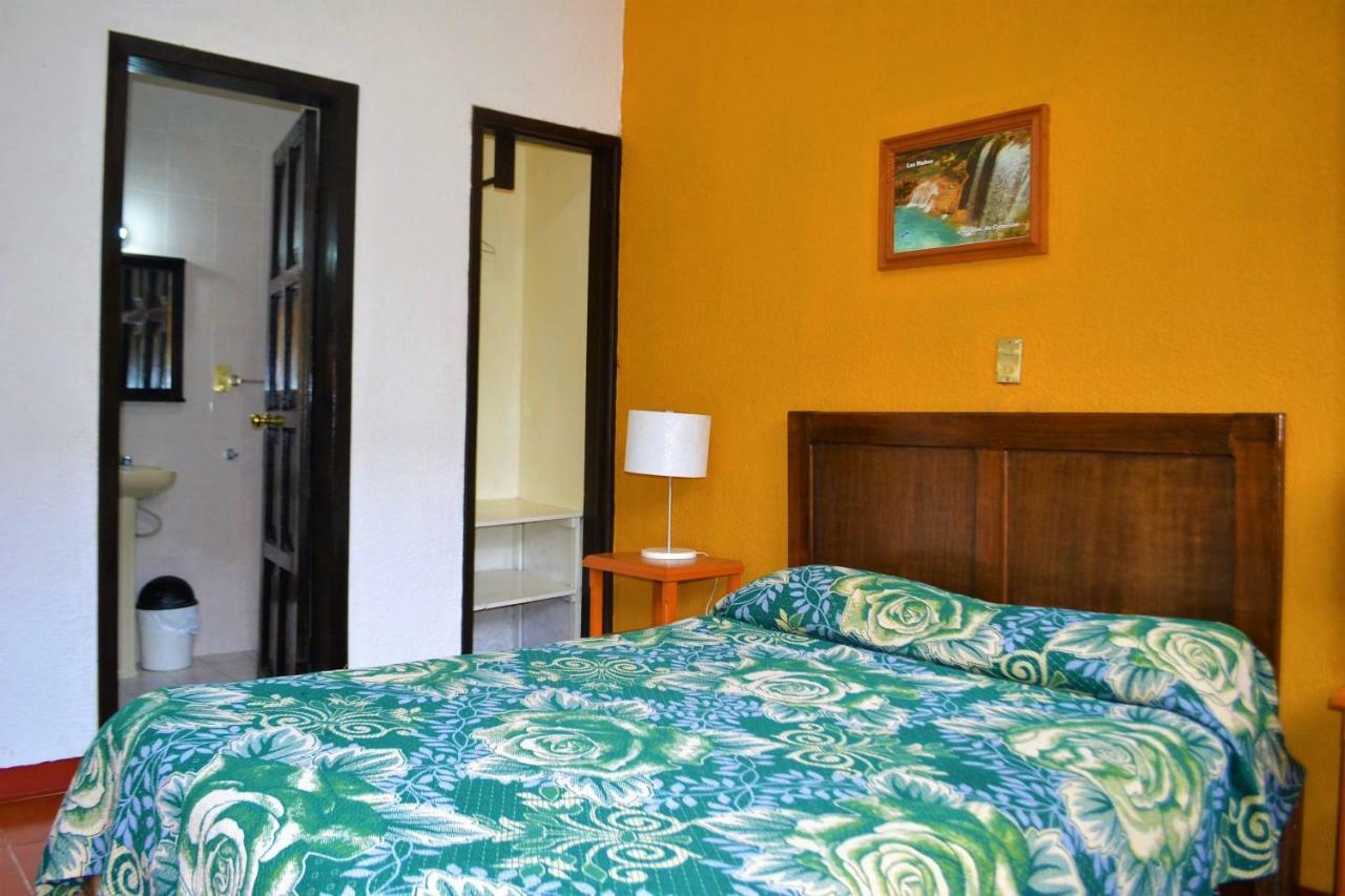 Hotel Delfín Comitán Kültér fotó