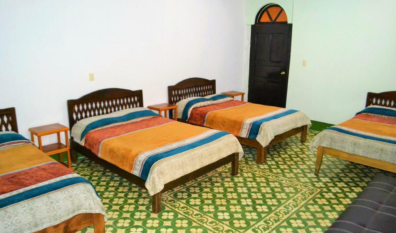Hotel Delfín Comitán Kültér fotó